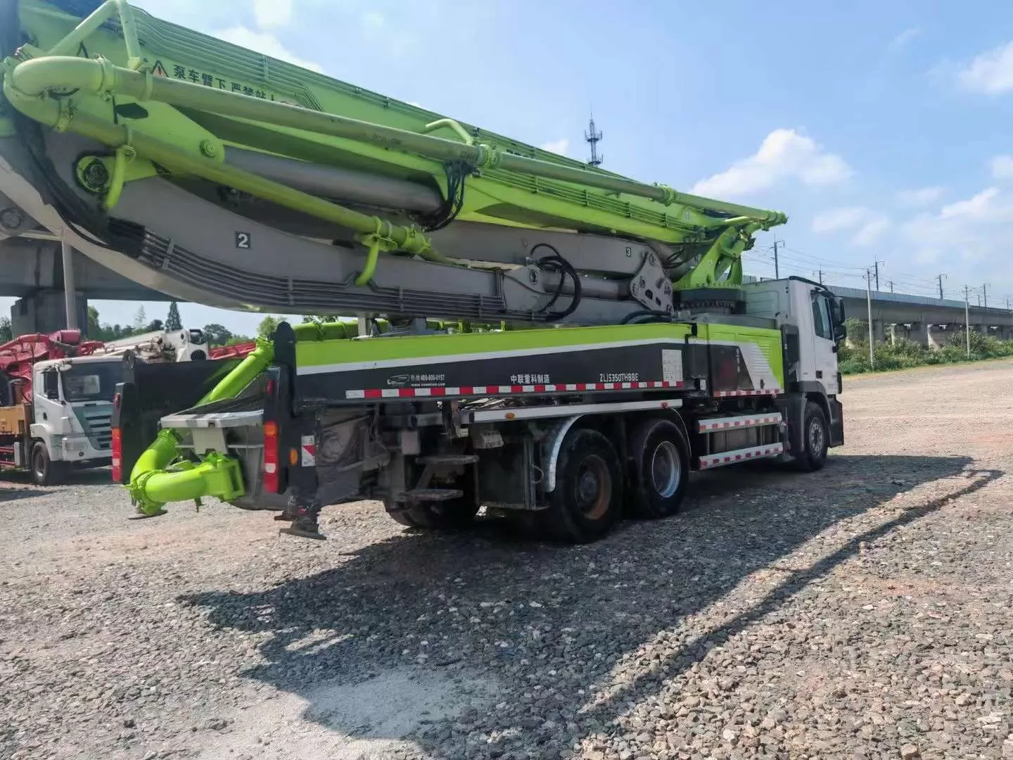 69K USD 2019 Zoomlion-Benz 49m truck mounted concrete pump