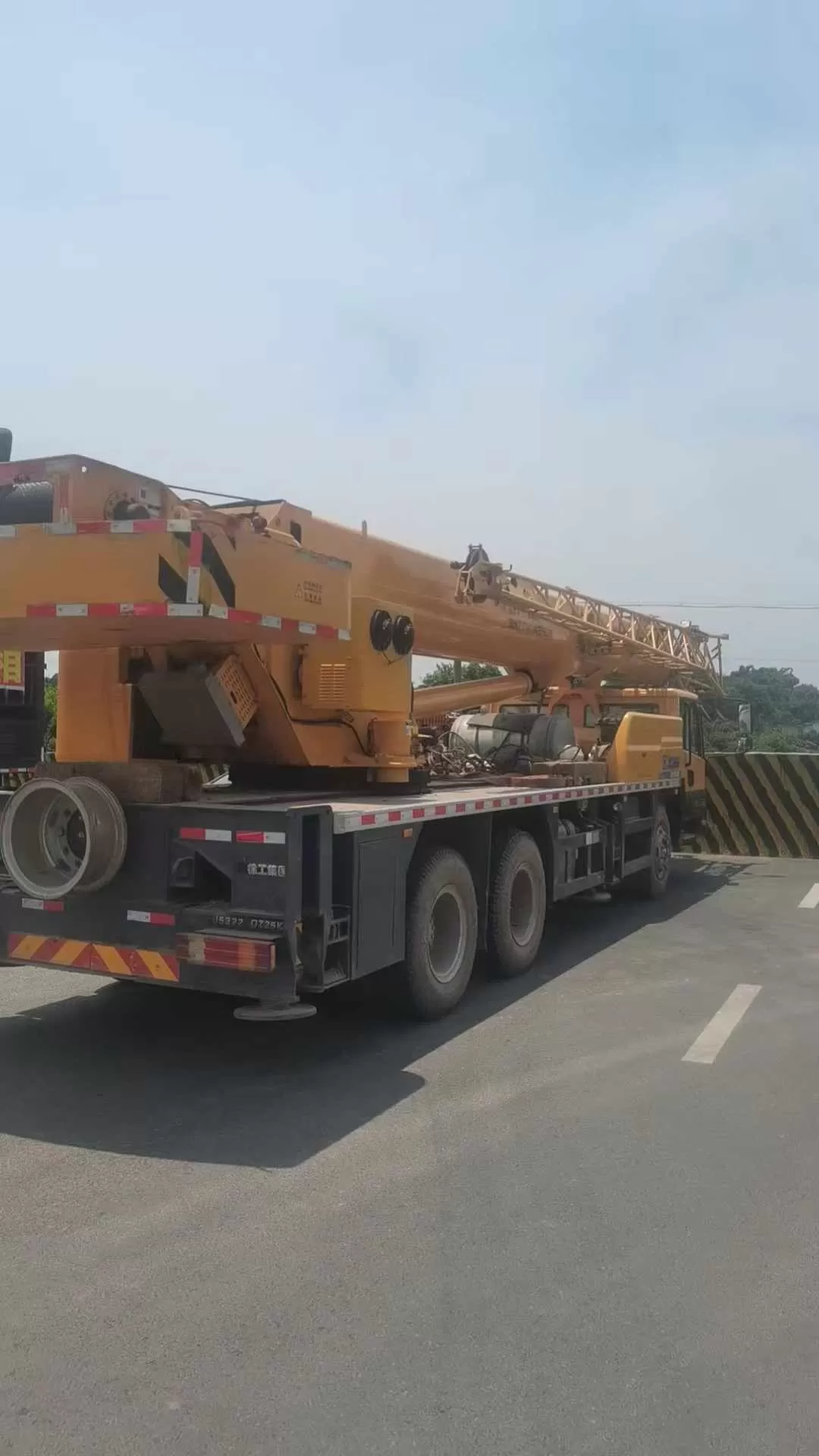 2021 XCMG 25t truck crane