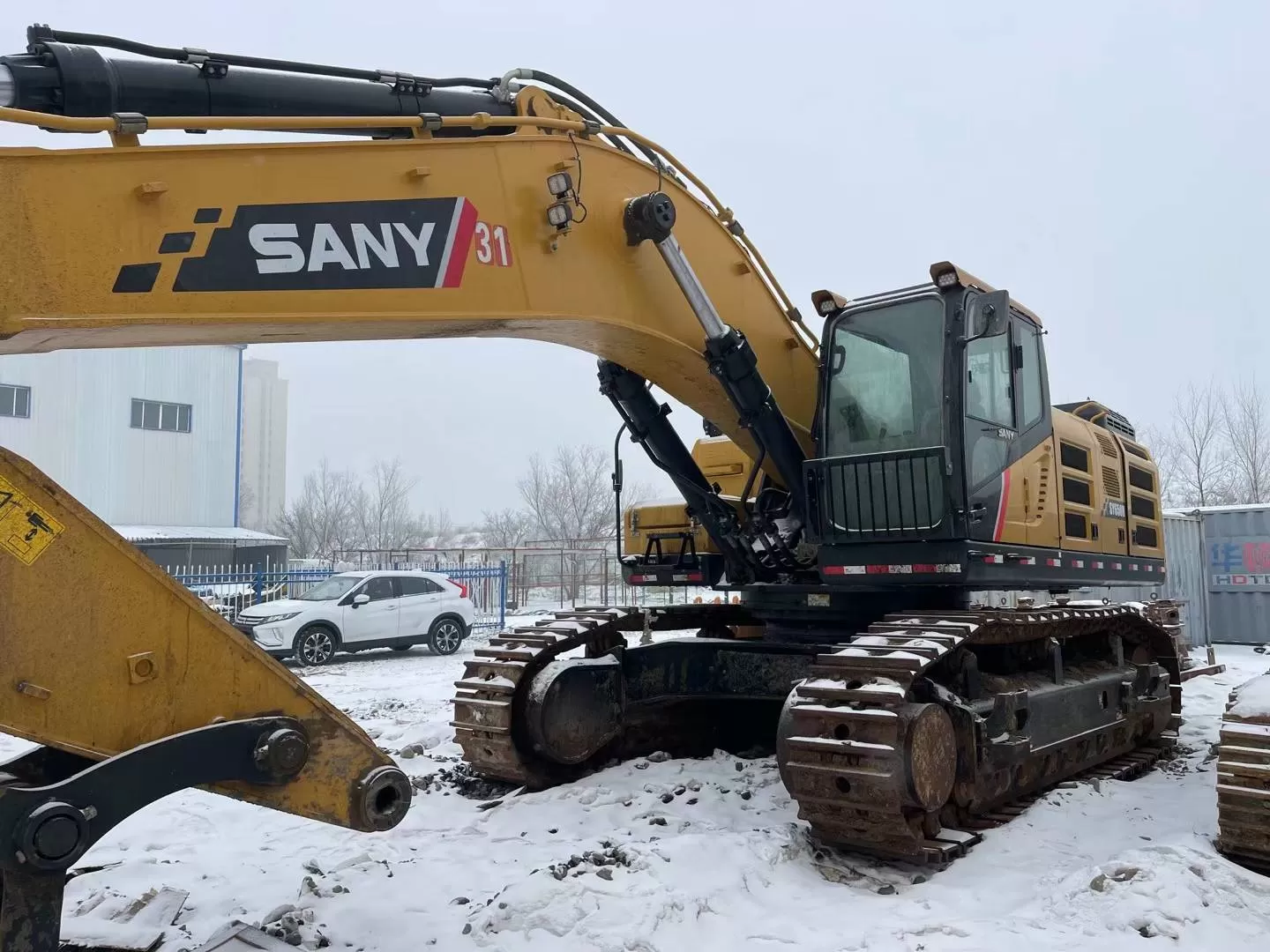 большой гусеничный экскаватор sany 650h 2021 года выпуска