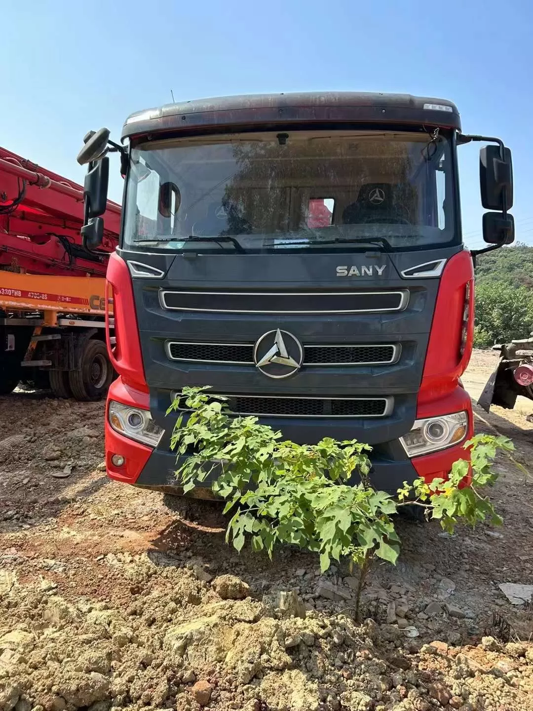 bomba de hormigón montada sobre camión sany 2021 de 43 m