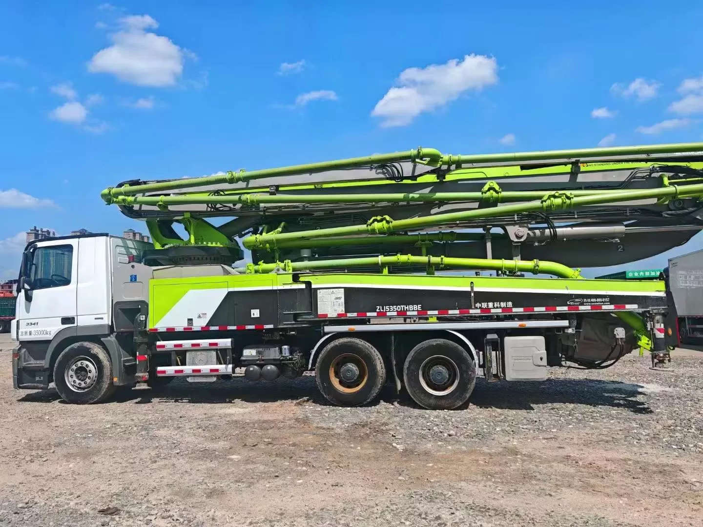 69K USD 2019 Zoomlion-Benz 49m truck mounted concrete pump