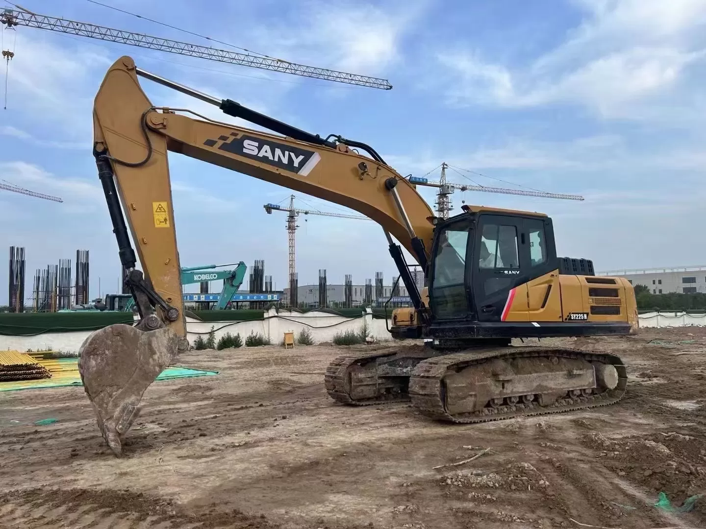 excavadora de orugas mediana sany 225h 2019