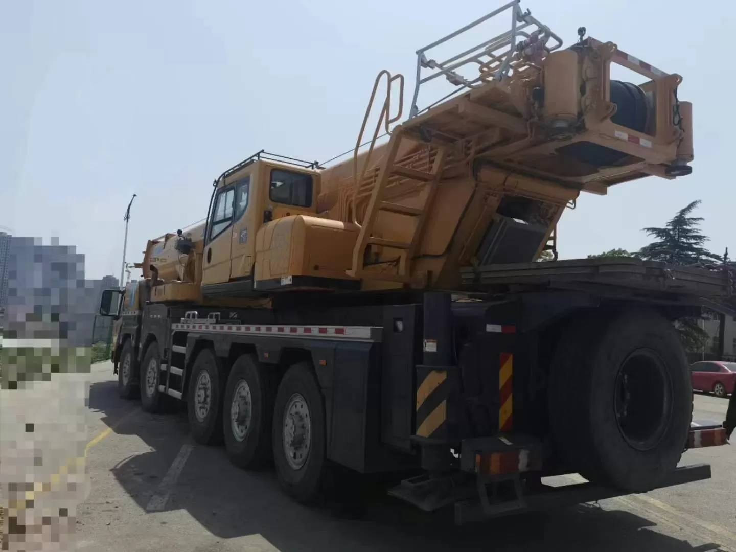 2021 XCMG 110t truck crane