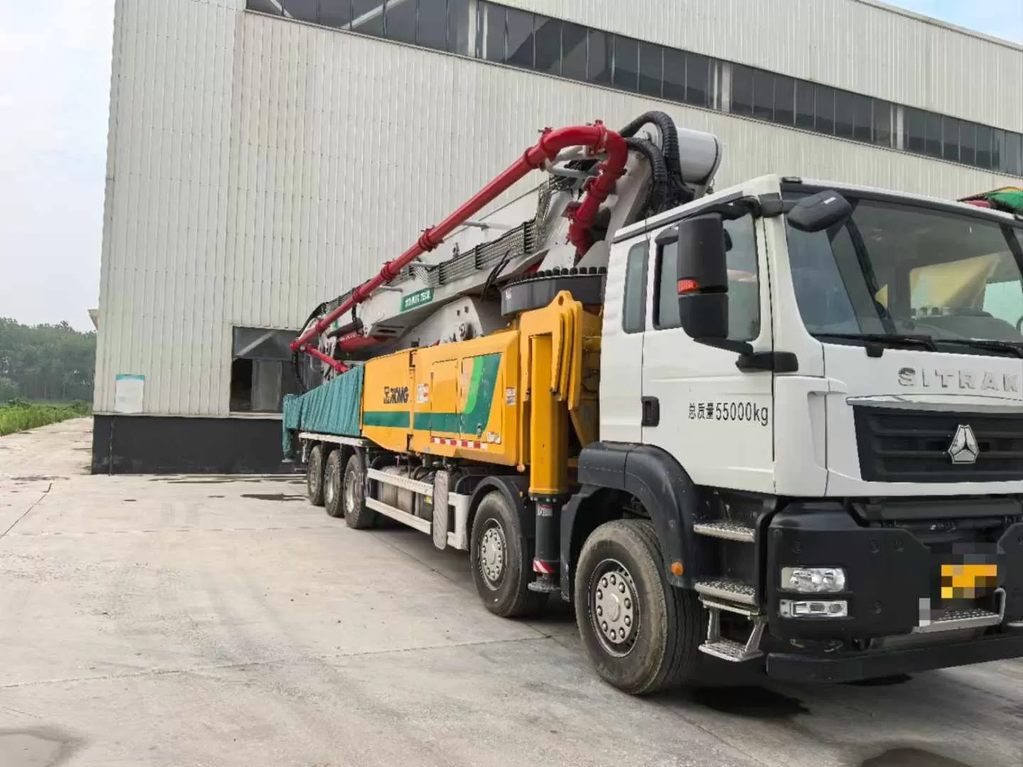 pompe à béton montée sur camion xcmg-sitrak 69m 2024