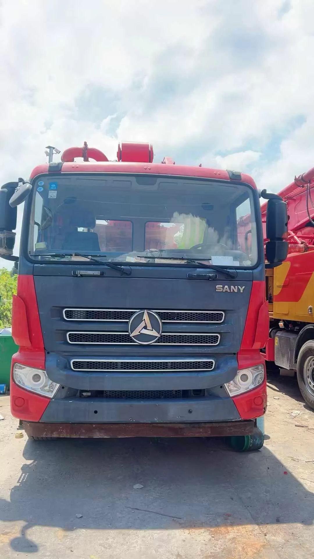 pompe à béton montée sur camion sany 39m 2021