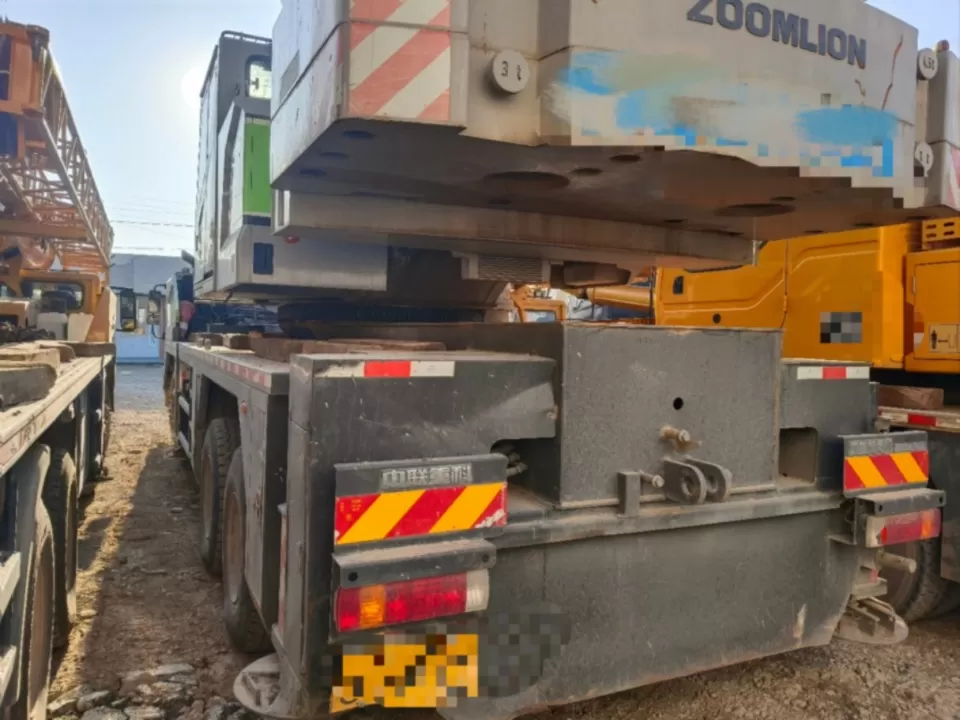 camion-grue zoomilion 55t 2019