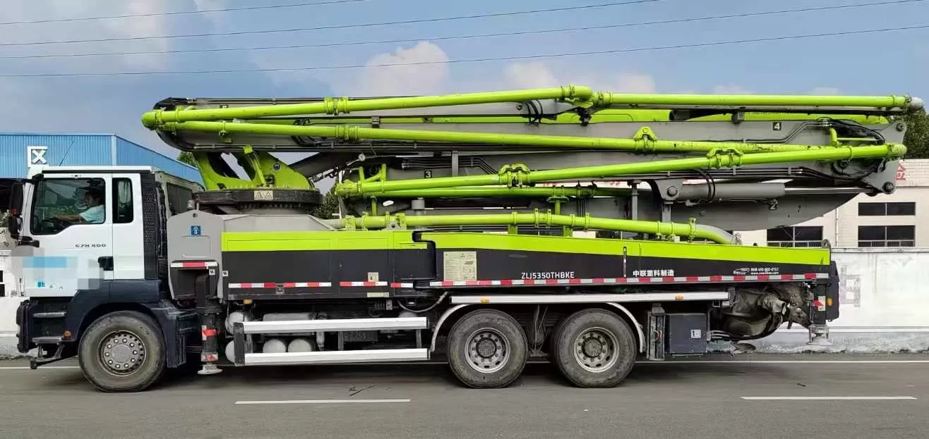85K USD 2021 Zoomlion-Sitrak 49m truck mounted concrete pump