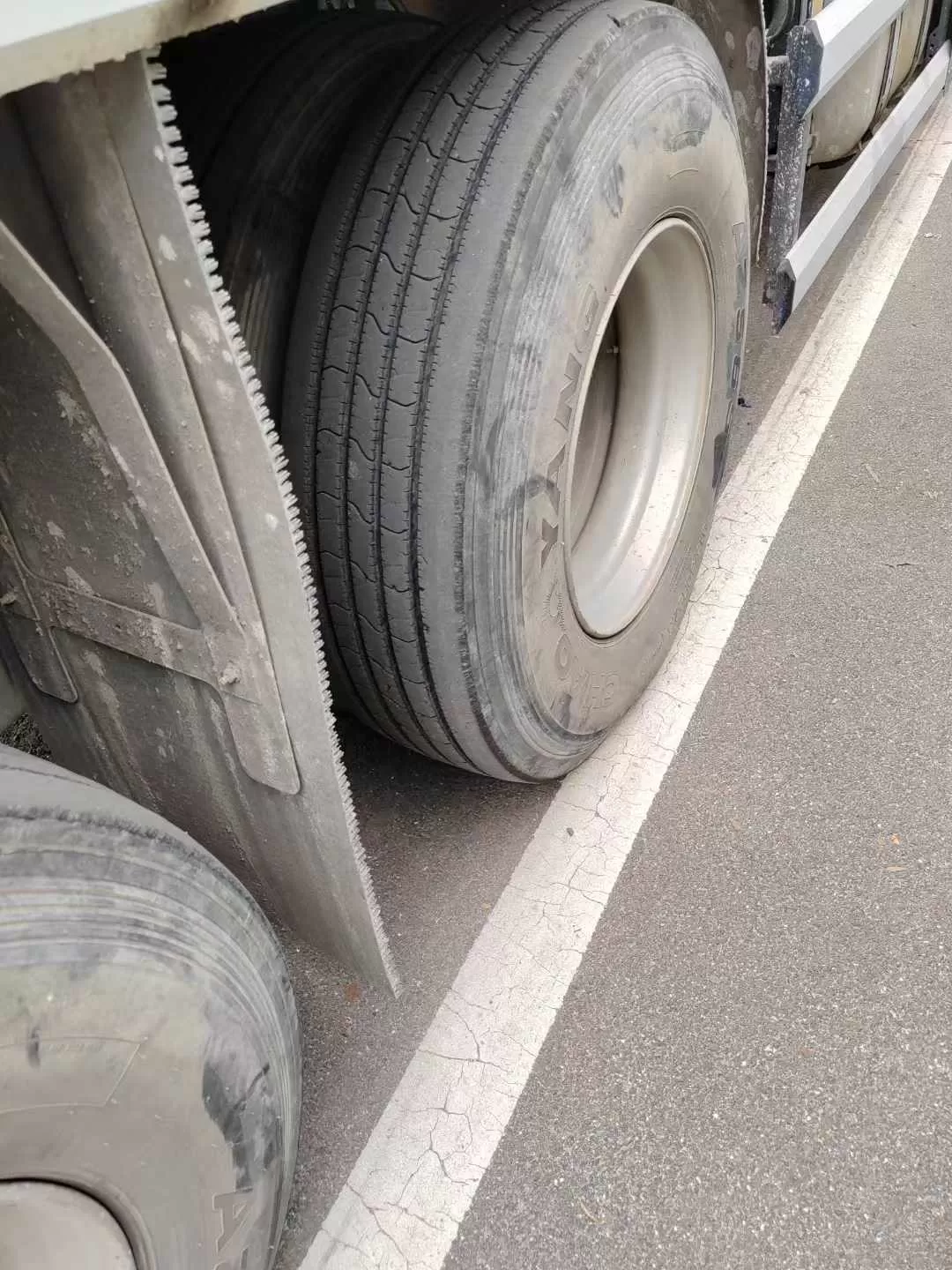 85K USD 2021 Zoomlion-Sitrak 49m truck mounted concrete pump