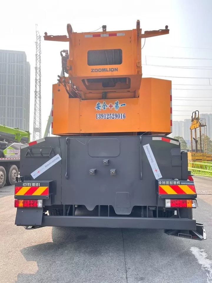 2021 Zoomilion 300t All-terrain crane