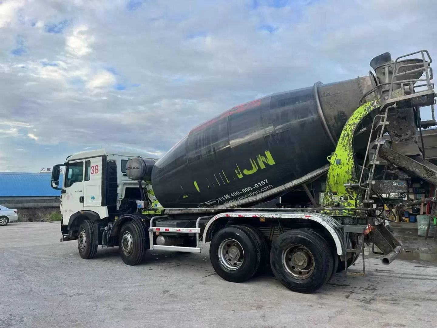 2020 Zoomlion-Howo 12m3 truck mixer