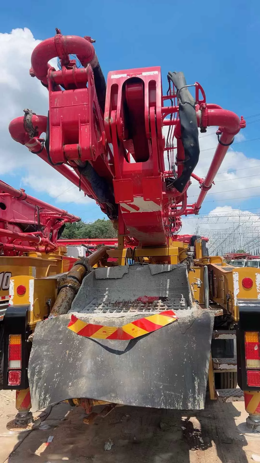 bomba de hormigón montada sobre camión sany 2021 de 39 m